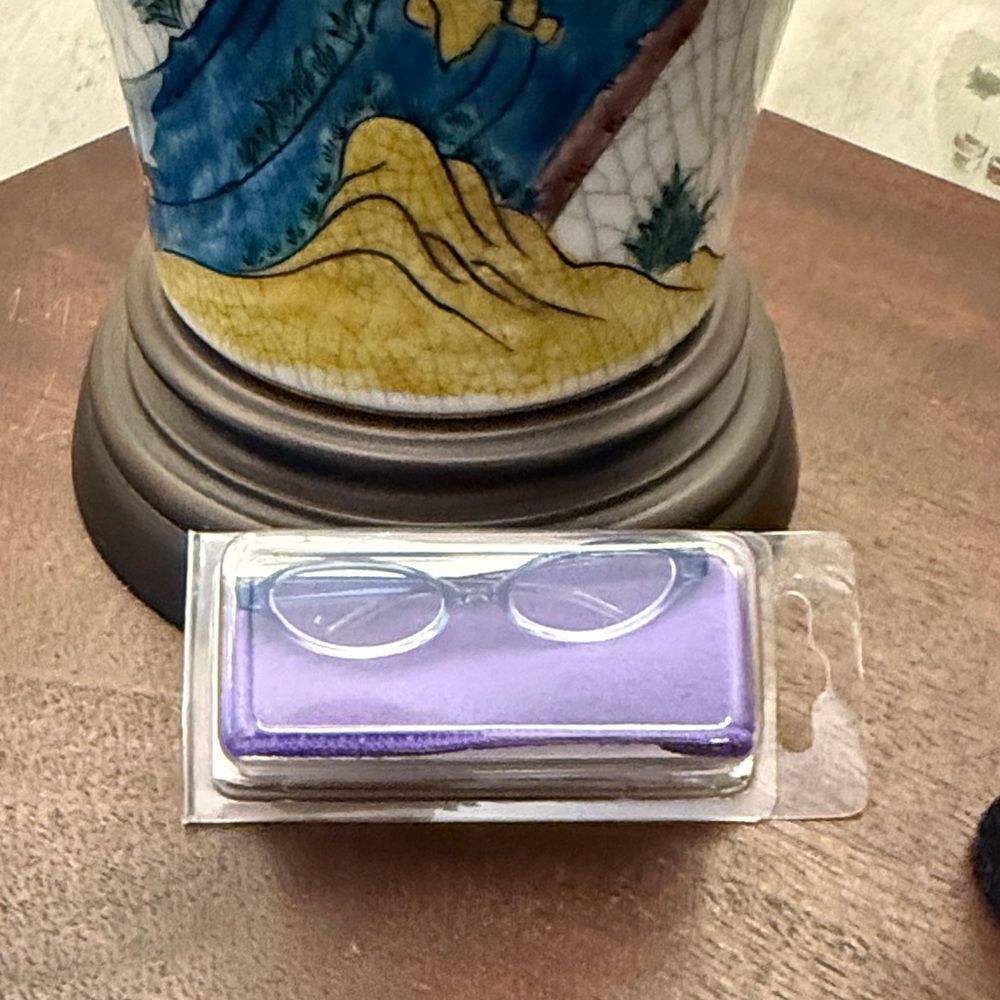 American Girl Two-Tone Glasses & Case Purple/Blue - Item G1753-New in packaging